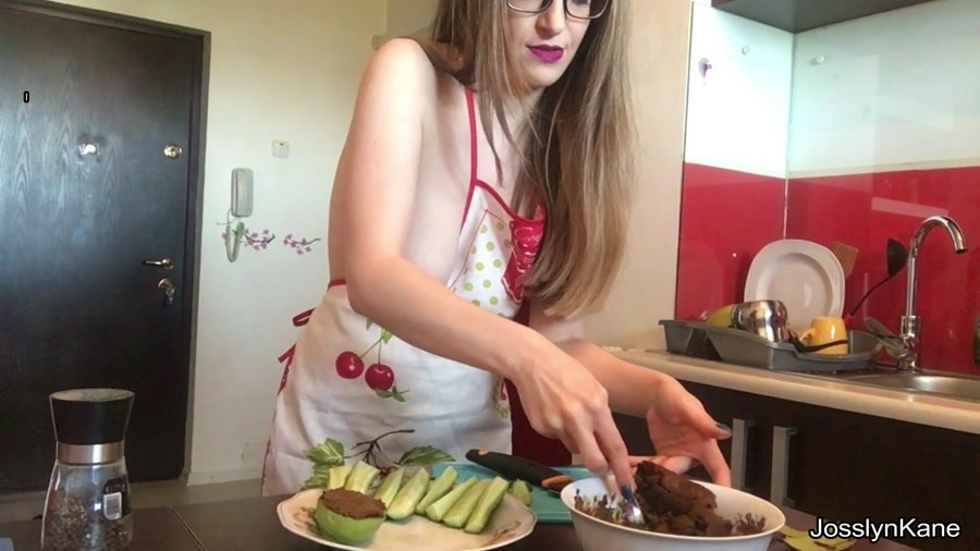 The Breakfast is Ready - FullHD Quality MPEG-4 Video 1920x1080 30.000 FPS 10.1 Mb/s - With Actress: JosslynKane [547 MB] (2018)