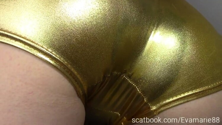 Farts and shit in gold shorts - FullHD 1920x1080 - With Actress: evamarie88 [1.13 GB] (2022)