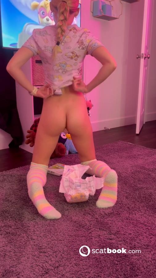 Messing my Huggies then Smooshing it Diaper Poop P1 - SD  [246 MB] (2025)