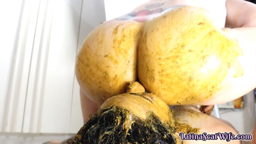 LATINA SCAT WIFE - Having Fun With The Bathroom Slave - FullHD  [349 MB] (2025)