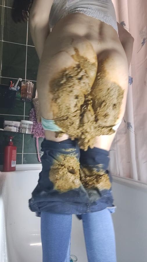 poop in skinny jeans and panties - SD  [1.47 GB] (2026)