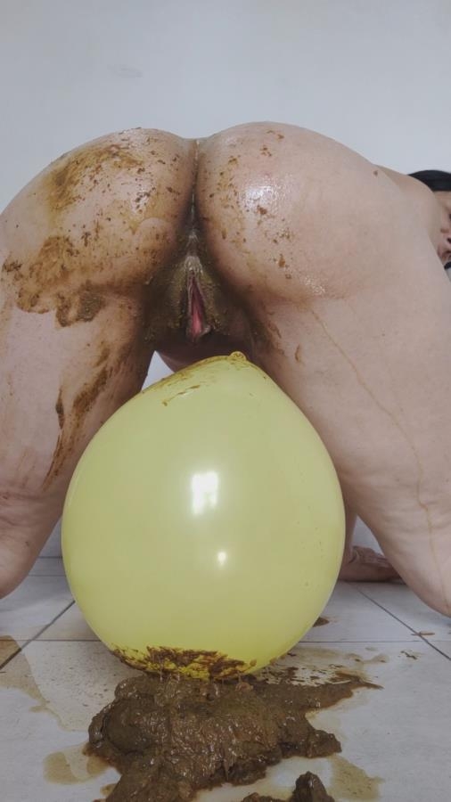 Masturbating with a balloon with shit in it! - SD  - With Actress: Amy dirty00 [835 MB] (2026)