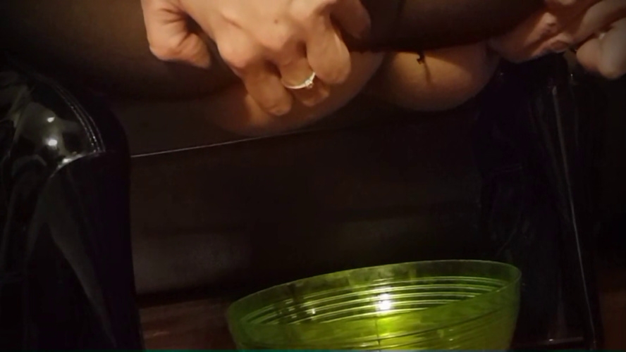 The Sweetest Hot Chocolate &banana For Slaves - SD  [183 MB] (2026)