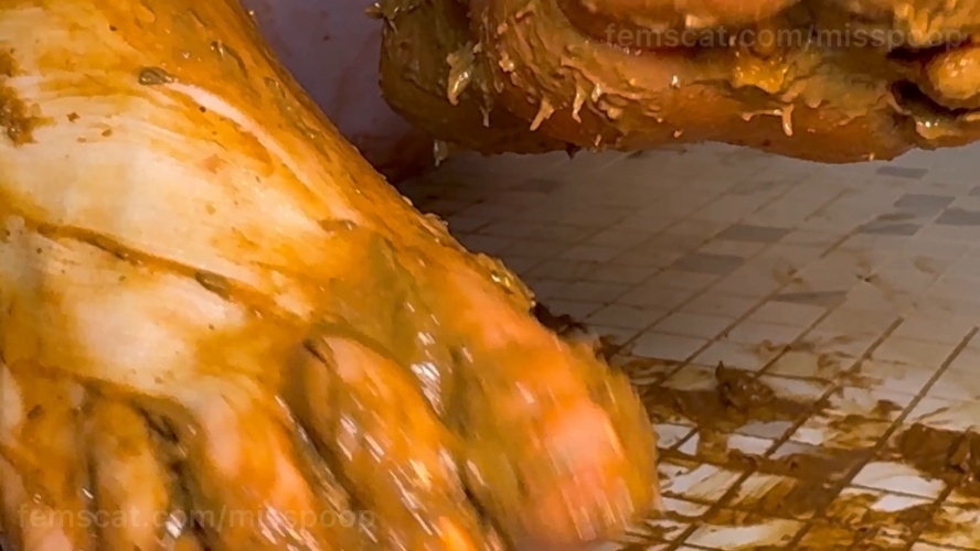 Dirty feet with poo - FullHD  - With Actress: MissPoop [394 MB] (2026)